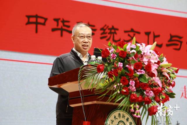 这节党课讲器官移植，“生命接力先锋队”走进中大新华